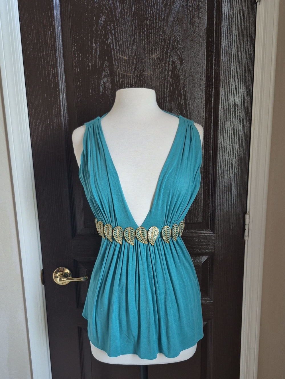 Sky Teal V-Neck Sleeveless Blouse with Gold Leaf Turquoise Embleshment Nwot